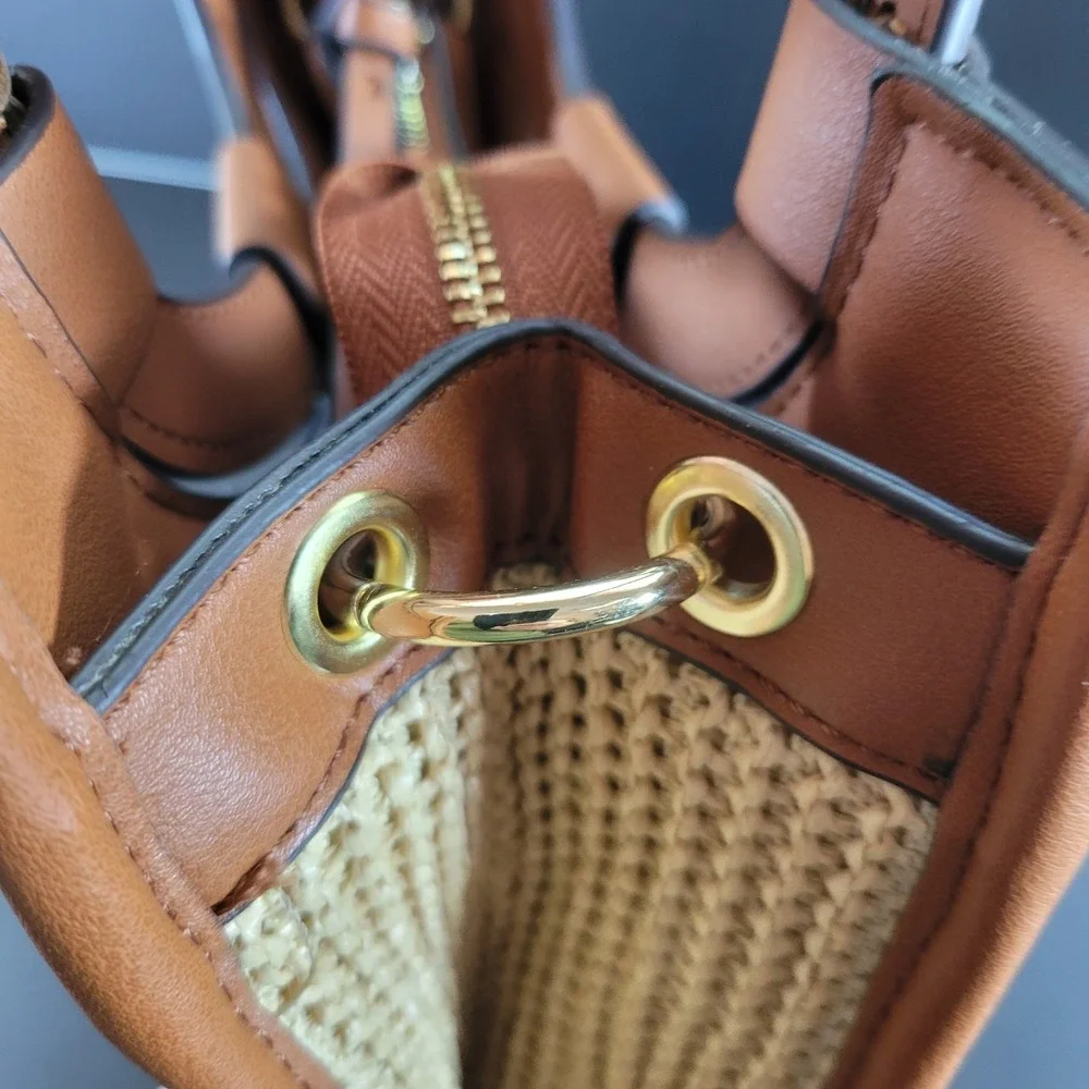 Charming Charlies NWOT Vegan Leather Woven Purse Hobo Wheat / Brown